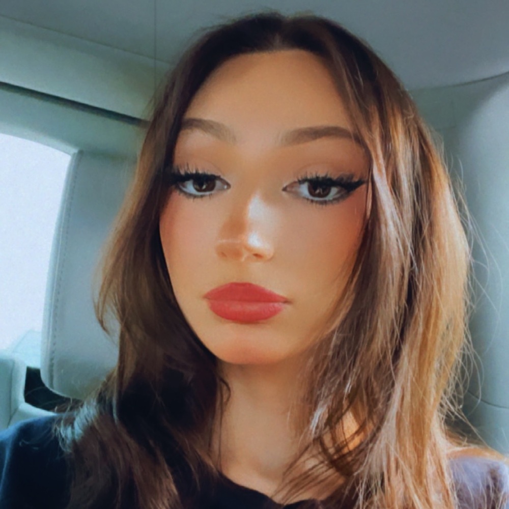 Meet your Posher, Vlora